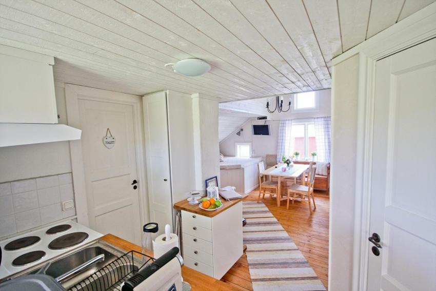 Broby Bed & Breakfast Nyköping Εξωτερικό φωτογραφία